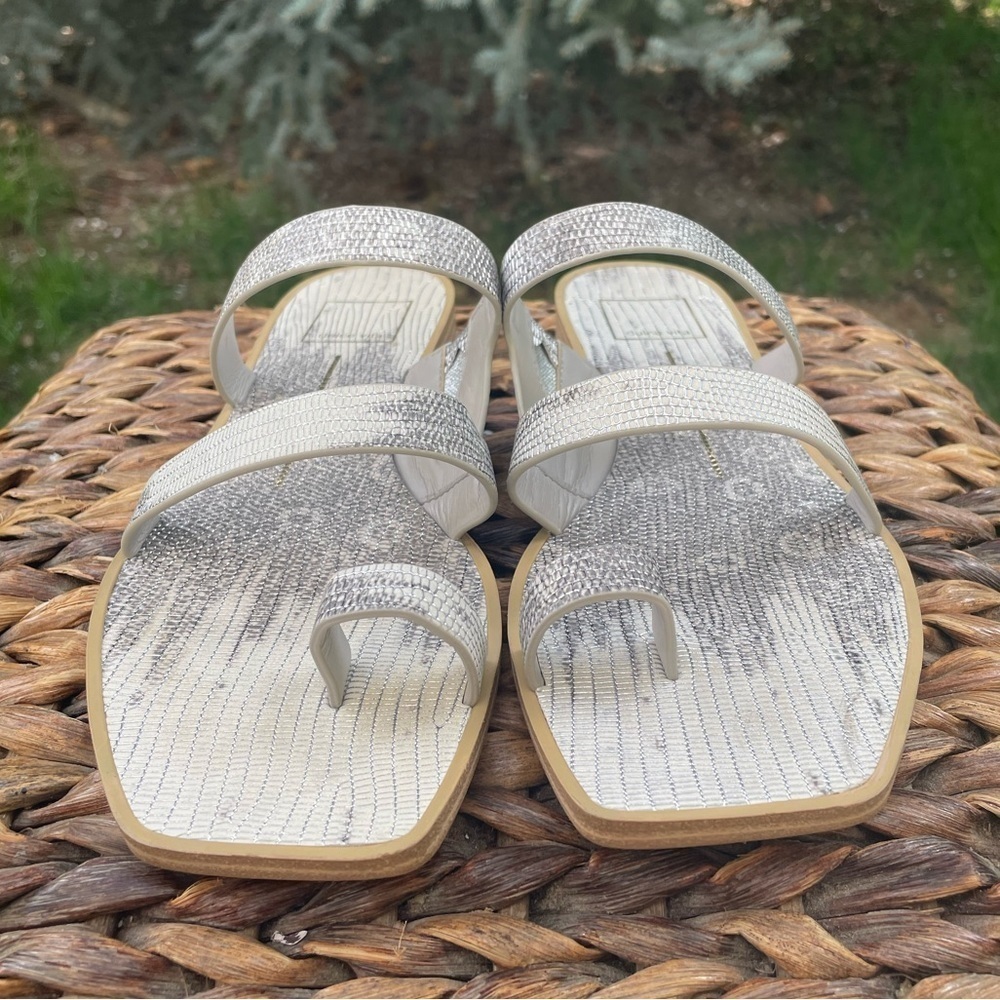 Dolce Vita Isala Snake Embossed 3-strap Toe Ring Shimmery Flat Sandals. Size 7 - Picture 4 of 9